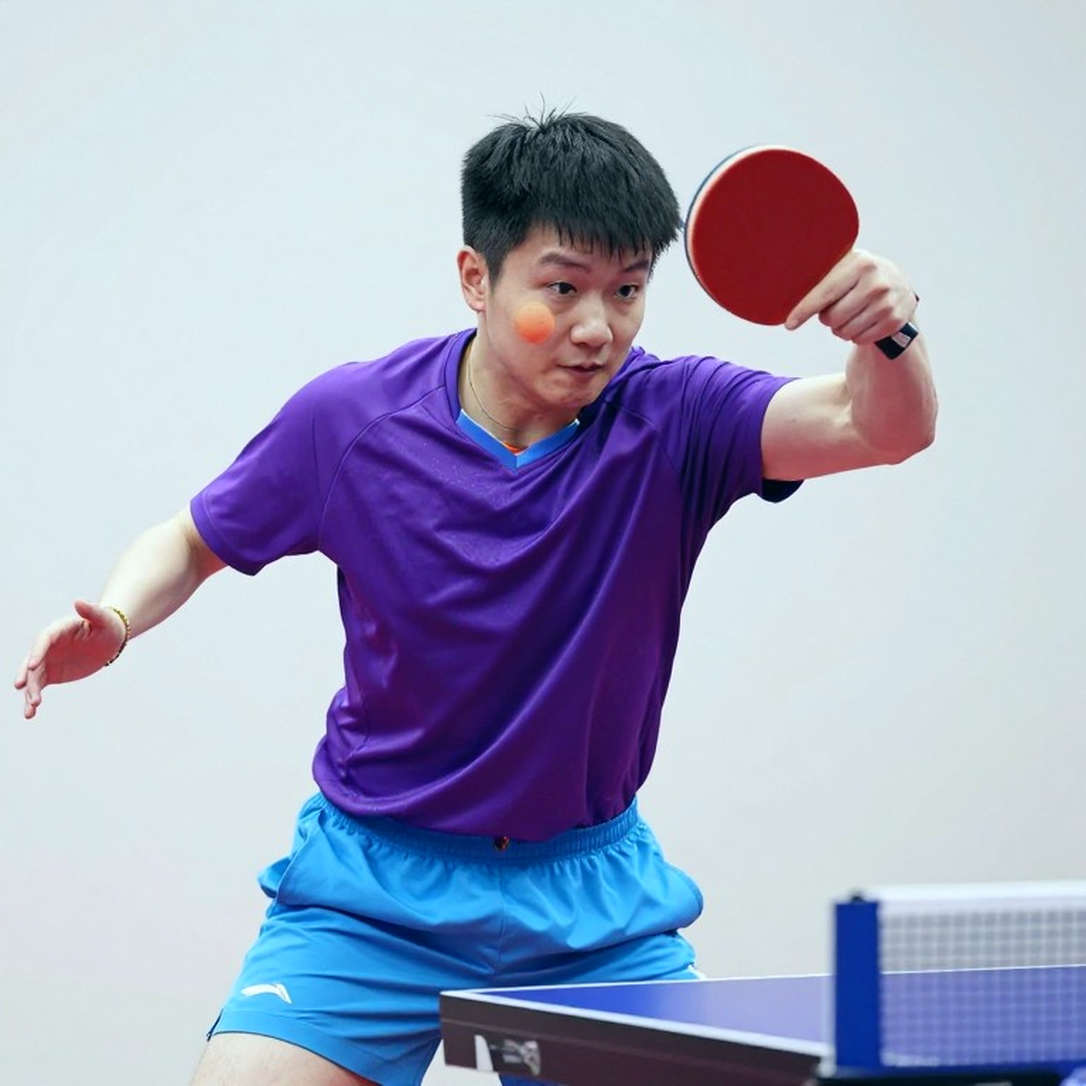 Gray trở lại sau chưa đầy hai tháng: RRQ đang mua điều gì ở người vừa nói lời chia tay?