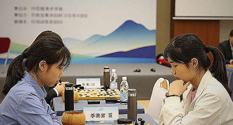 Samarkand, ngày 26 tháng 9: Lời hứa mang Carlsen trở về và tiếng vọng từ Luzhniki