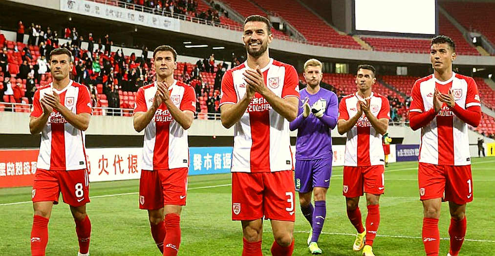 Michiel Kramer và ghế nóng Feyenoord: Ba tấm bằng huấn luyện đứng giữa giấc mơ và thực tế