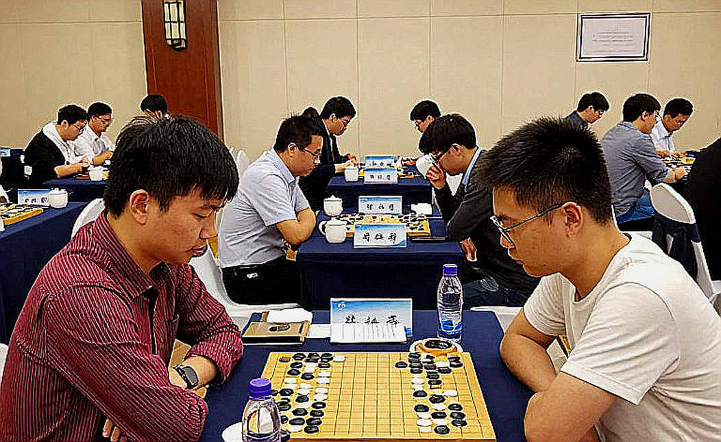 Điều VAR chưa sửa được ở V.League: khi khán đài vẫn là một biến số