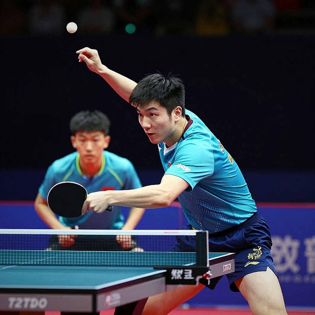 Nhịp chuyển nhượng Lyon 2026: án phạt DNCG, dòng tiền chảy ngược và khán đài Vénissieux Nhịp chuyển nhượng Lyon 2026: án phạt DNCG, dòng tiền chảy ngược và khán đài Vénissieux