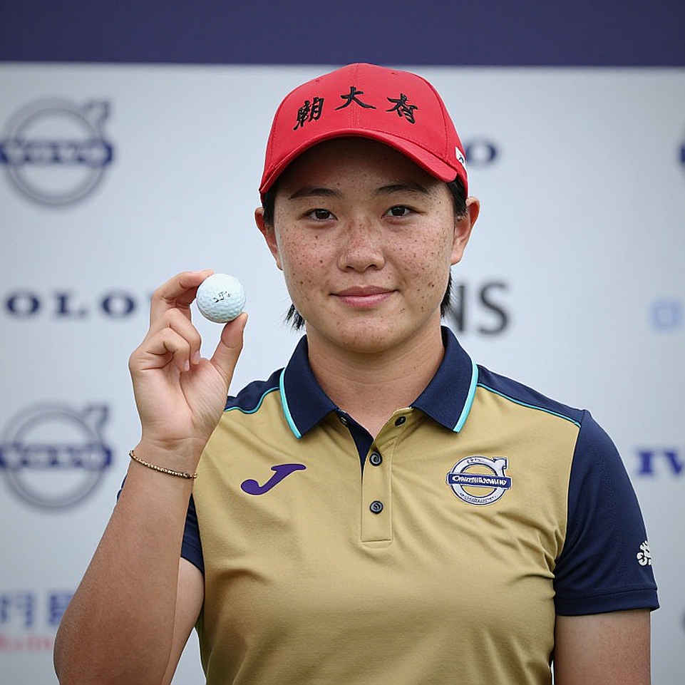 LIV Golf nộp đơn bảo hộ phá sản: Các golfer đối mặt tương lai bất định, phiên bản mới 2027 liệu có cứu được giải đấu?